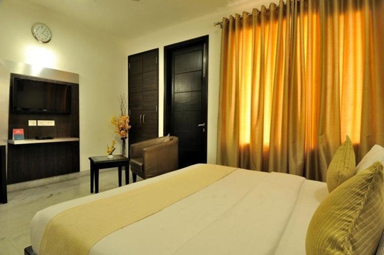 Rr Residency Hotel Delhi Kültér fotó