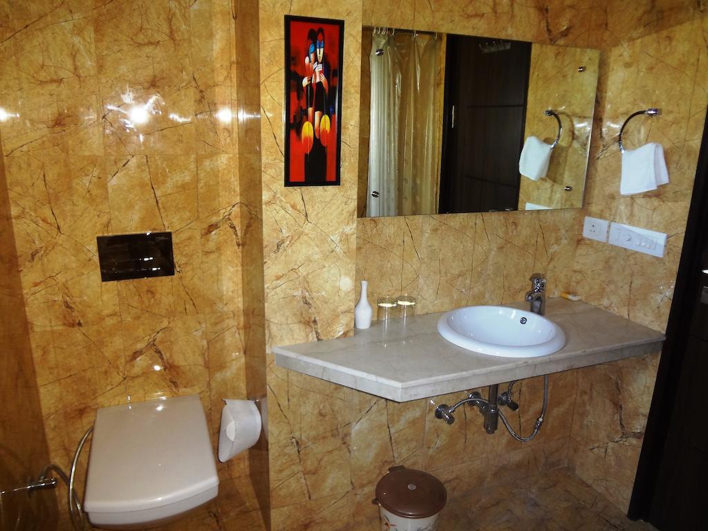Rr Residency Hotel Delhi Kültér fotó