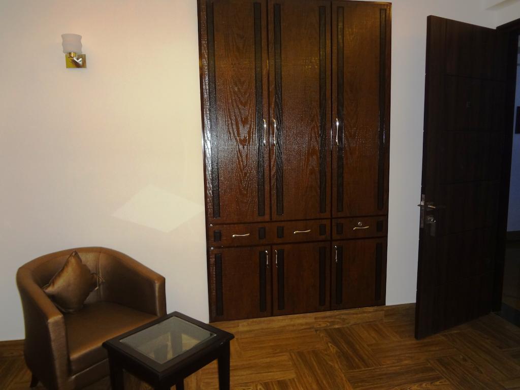 Rr Residency Hotel Delhi Kültér fotó